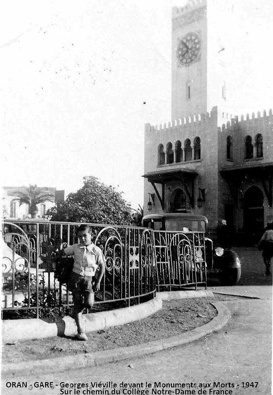 1949- Oran - Gare - Monument aux Morts - Georges Vieville  - 1947.jpg